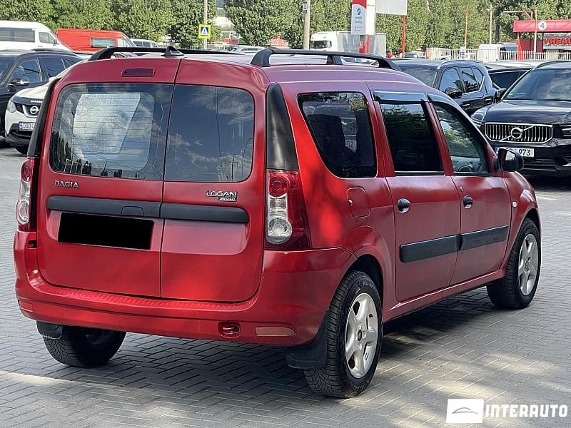 2010 Dacia Logan MCV — Miniatură 2