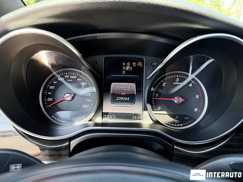 2014 Mercedes V 250 — Miniatură 8