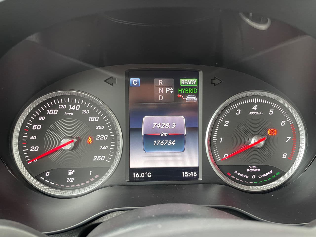 Mercedes GLC 350e 2017 — Миниатюра 11