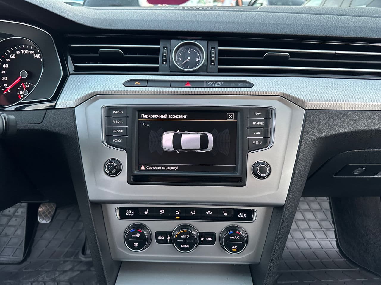 2015 Volkswagen Passat — Miniatură 10
