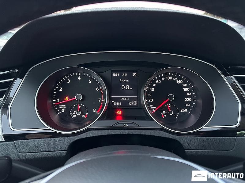 2015 Volkswagen Passat — Miniatură 9