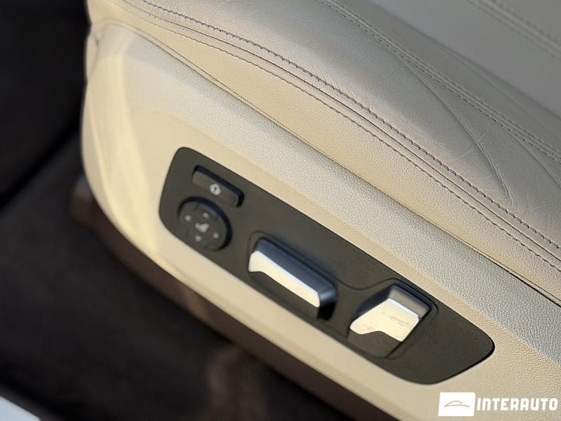 2019 BMW X7 4.0i — Miniatură 13