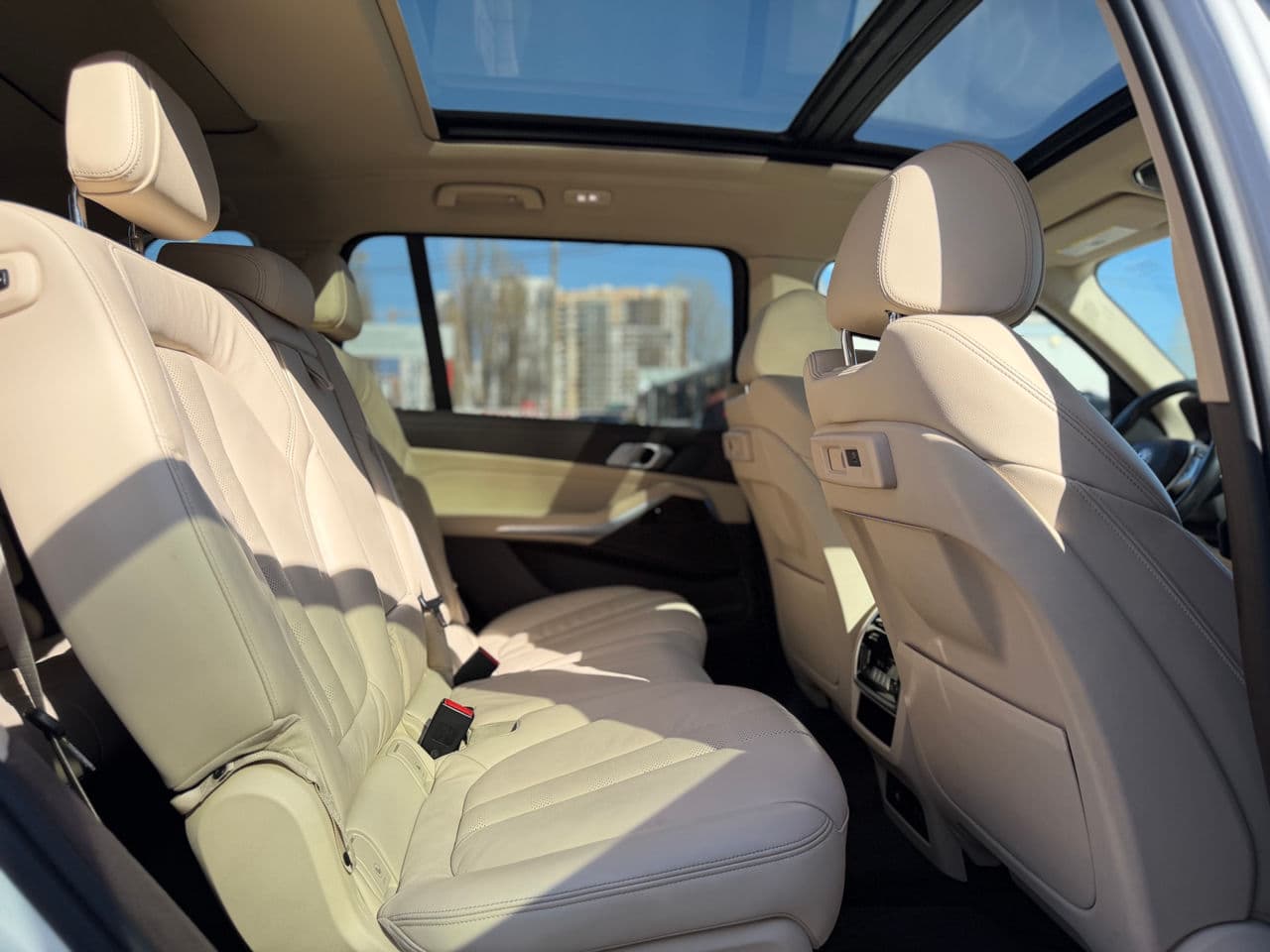 2019 BMW X7 4.0i — Miniatură 24