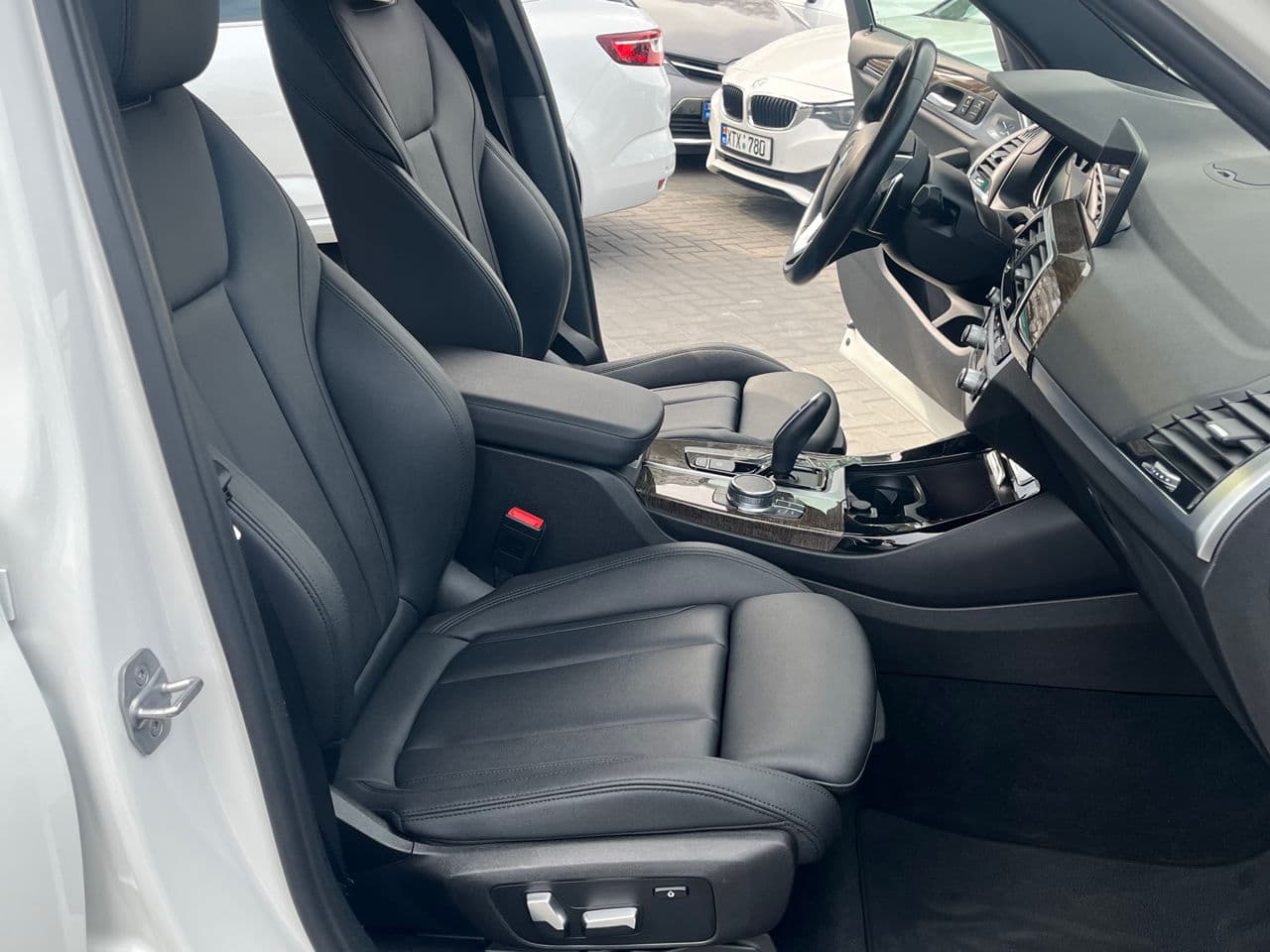 BMW X3 3.0i 2018 — Миниатюра 5