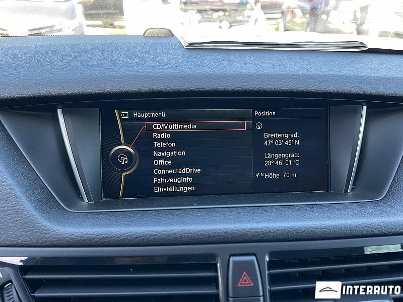 BMW X1 2.0i 2013 — Миниатюра 13