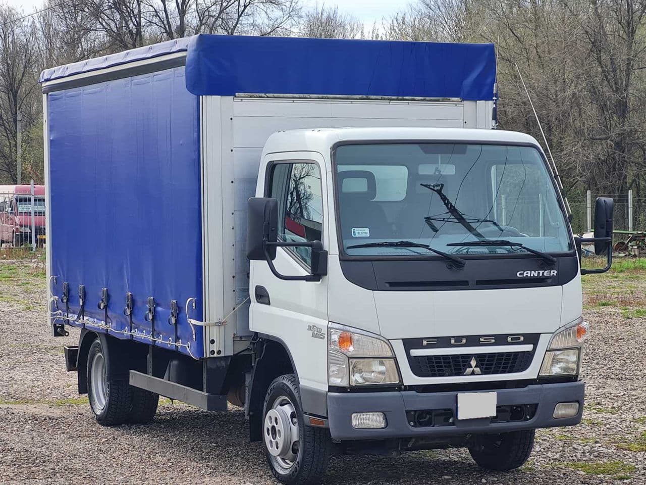 2014 Mitsubishi Canter — Miniatură 2
