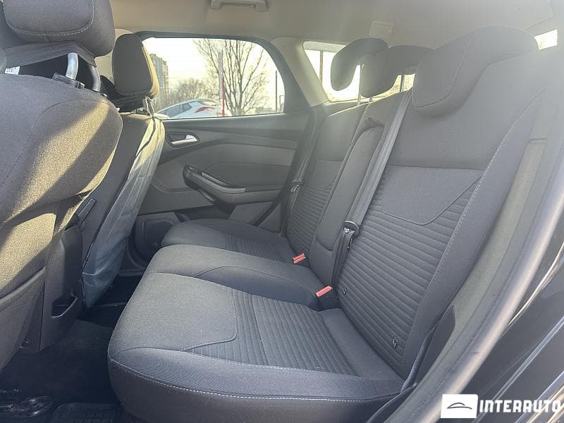 2018 Ford Focus — Miniatură 17