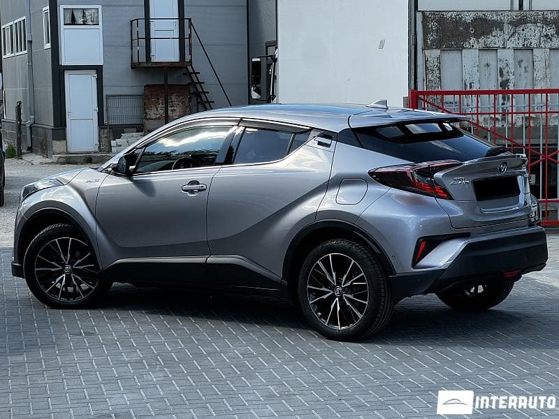 2018 Toyota C-HR — Miniatură 2