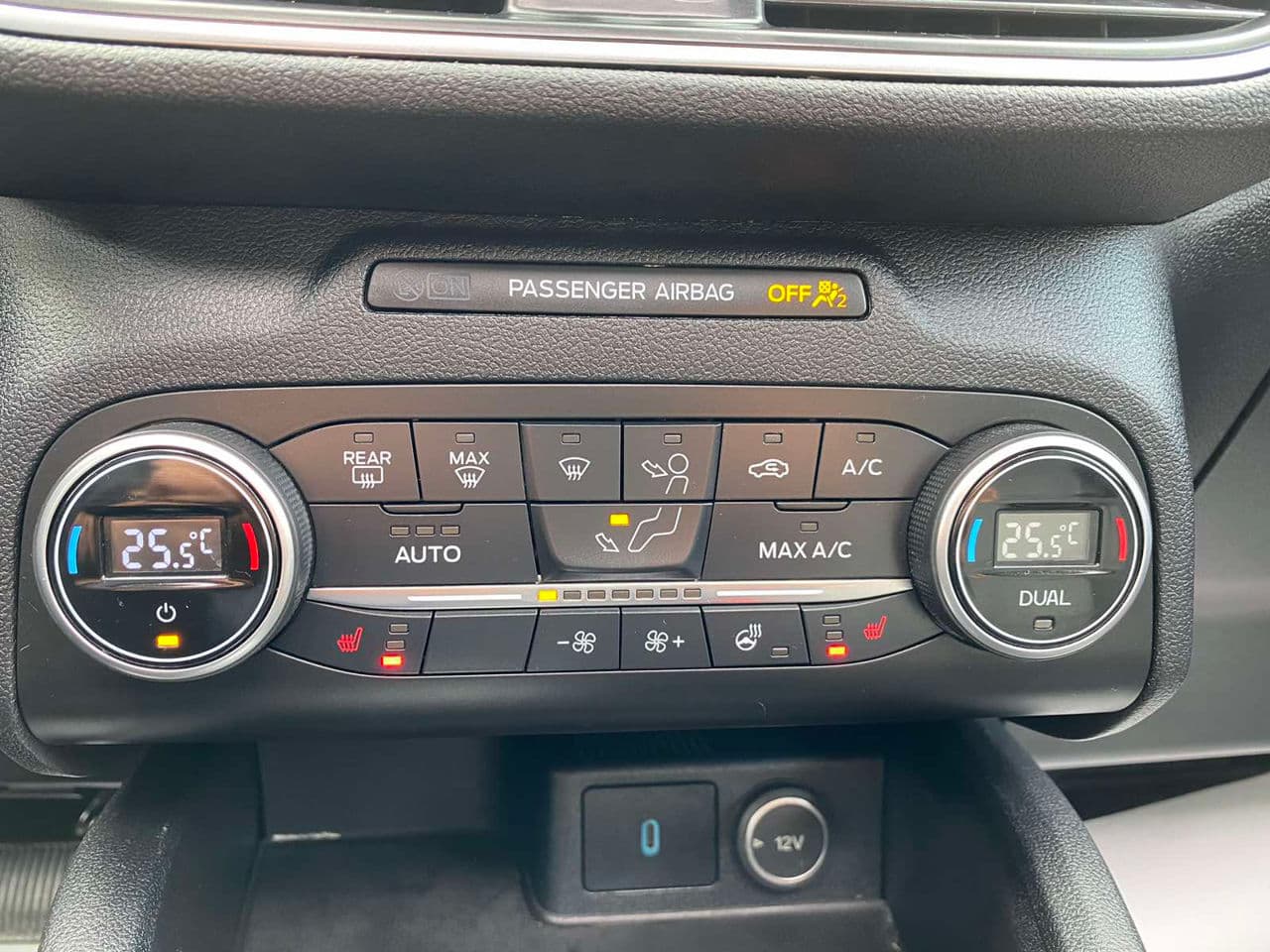 2020 Ford Escape — Miniatură 21