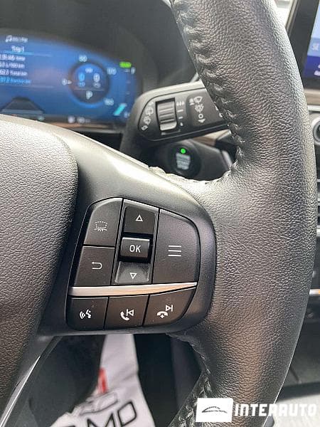 2020 Ford Escape — Miniatură 15