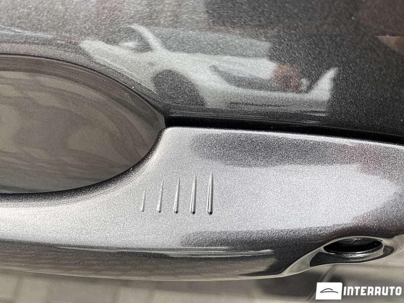 2020 Ford Escape — Miniatură 6