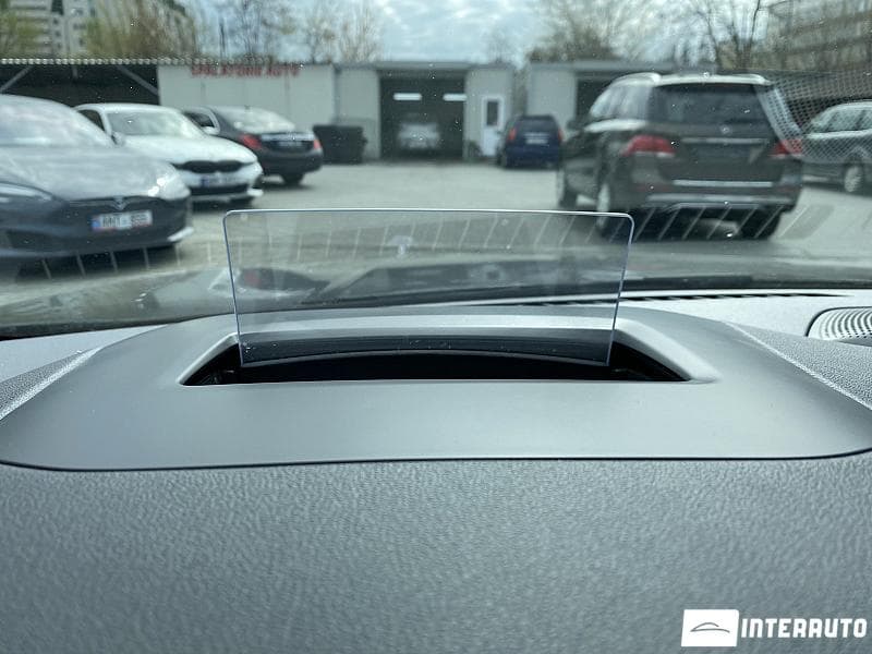 2020 Ford Escape — Miniatură 18