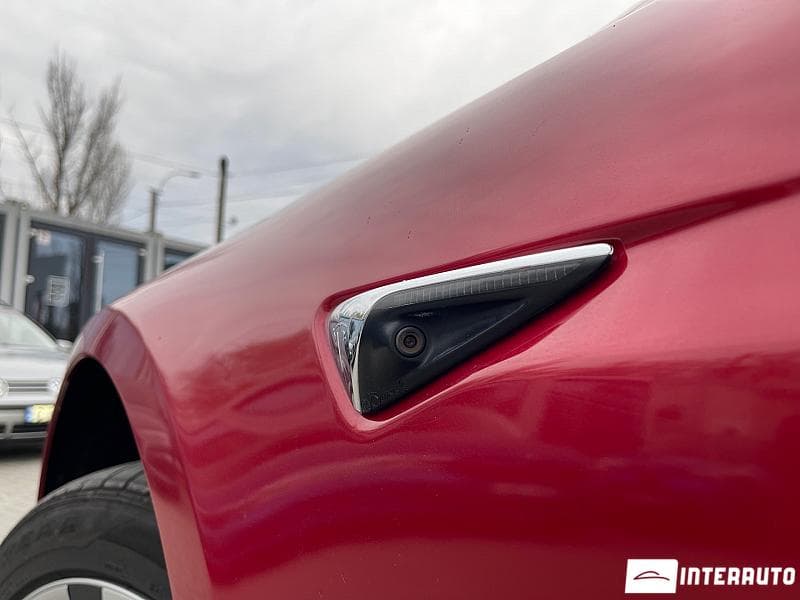 2020 Tesla Model S — Miniatură 5