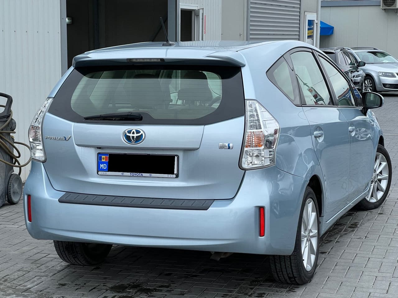 2012 Toyota Prius Plus / V — Miniatură 3