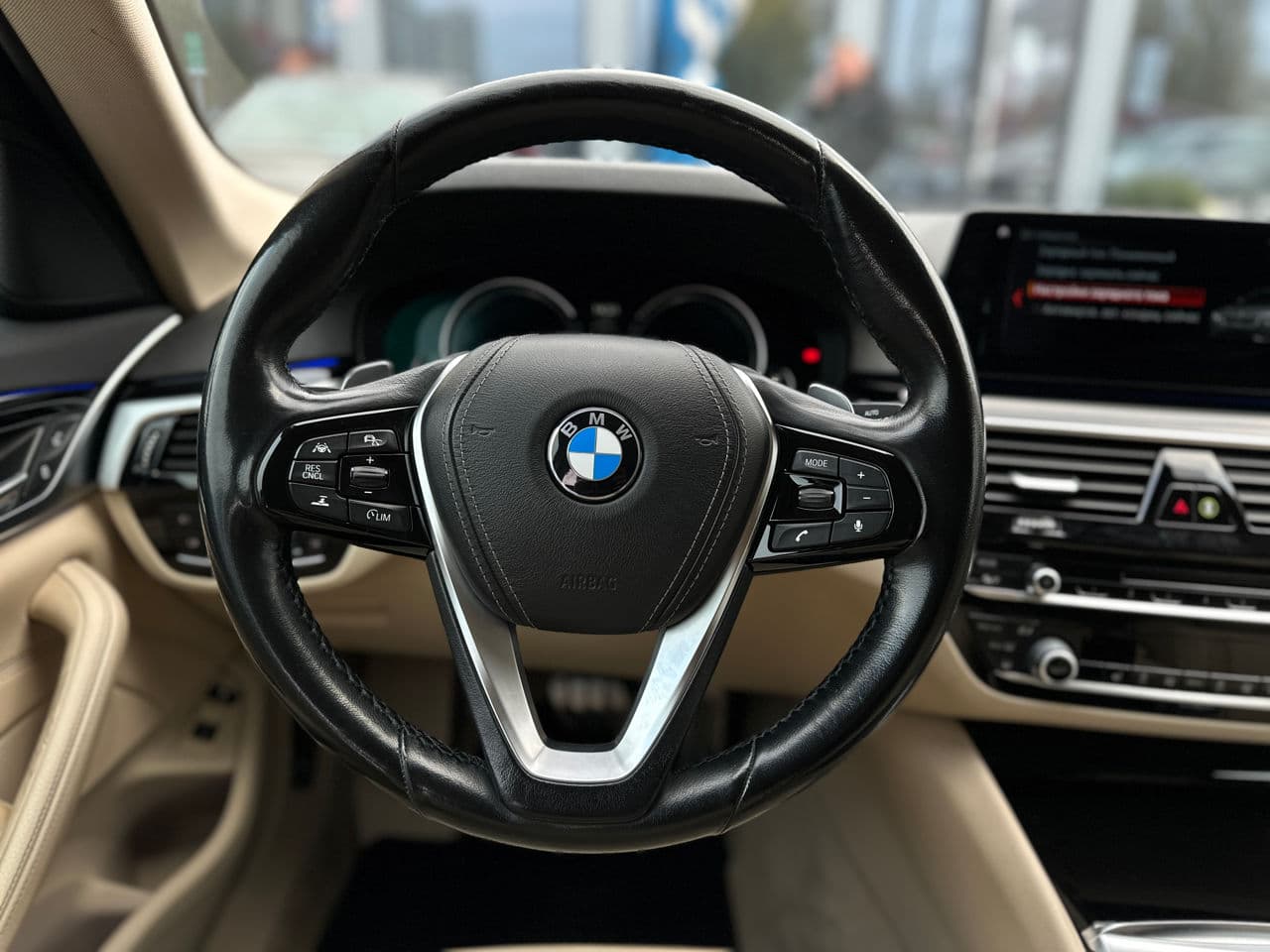 BMW 530e 2017 — Миниатюра 13
