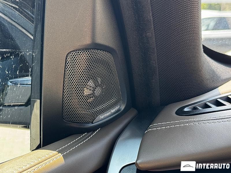 2016 BMW X5 4.0e — Miniatură 15