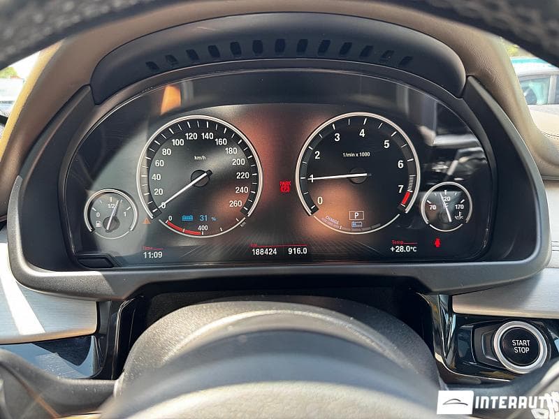 2016 BMW X5 4.0e — Miniatură 9