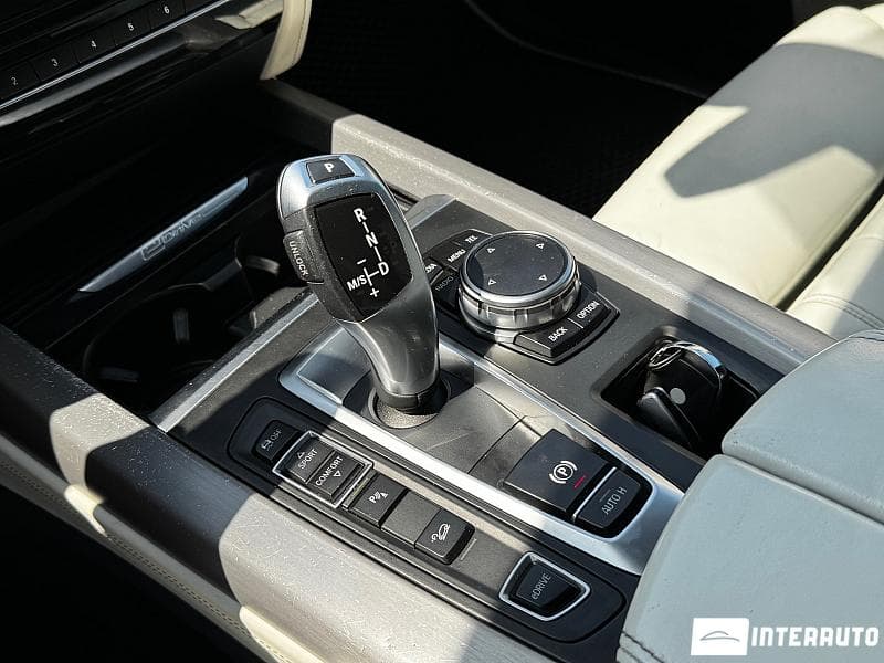 2016 BMW X5 4.0e — Miniatură 12
