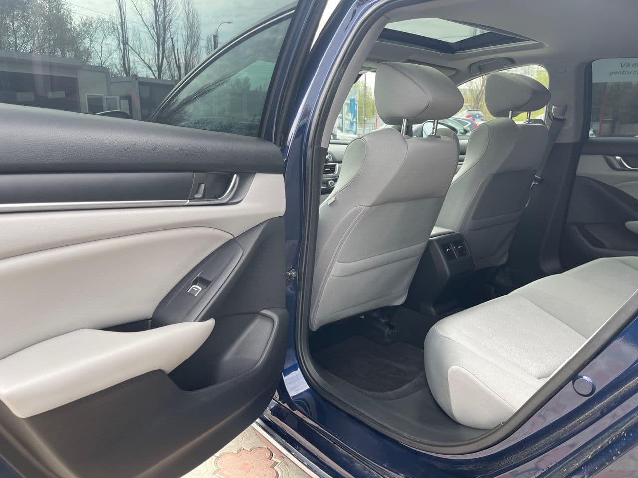 2019 Honda Accord — Miniatură 16