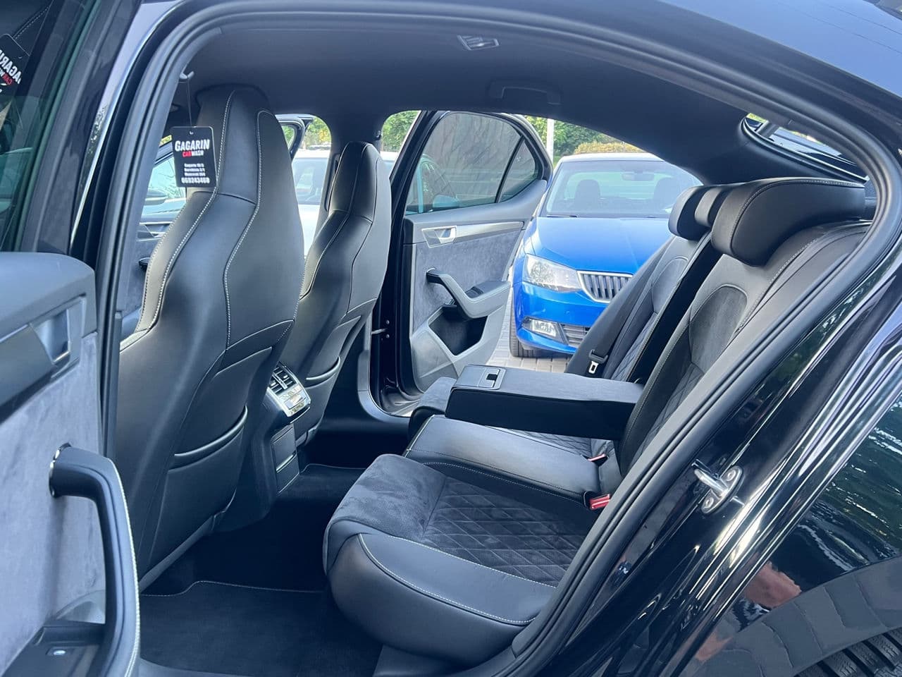 2019 Skoda Superb — Miniatură 9