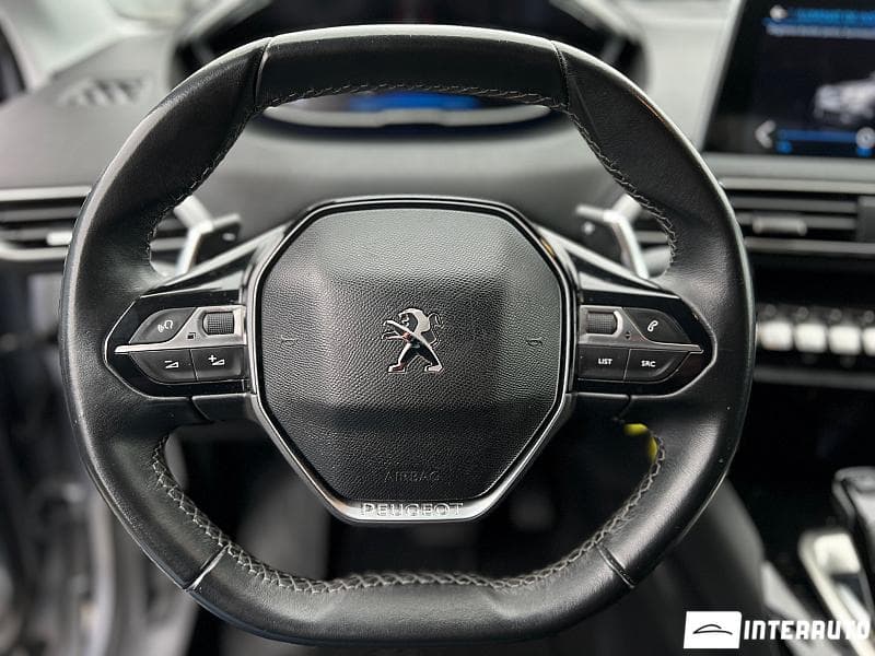 2018 Peugeot 3008 — Miniatură 10