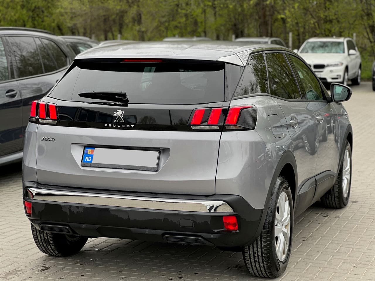 2018 Peugeot 3008 — Miniatură 2