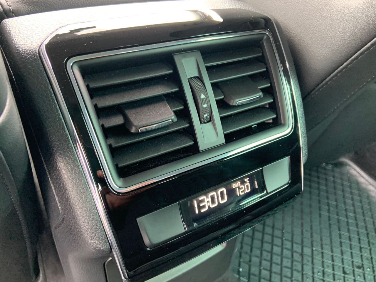 Skoda Superb 2019 — Миниатюра 20