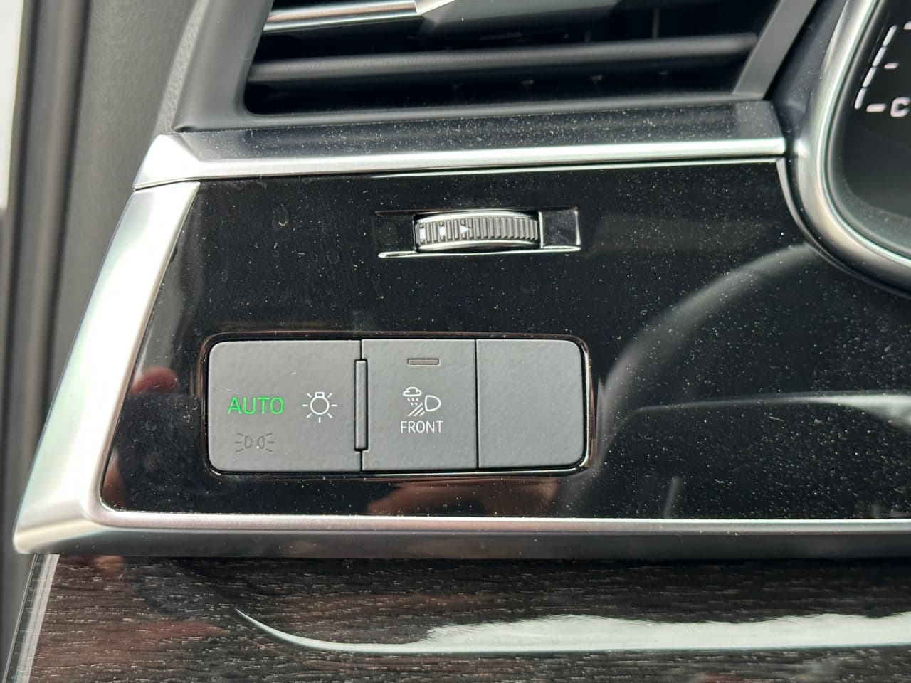 Audi Q7 2020 — Миниатюра 12