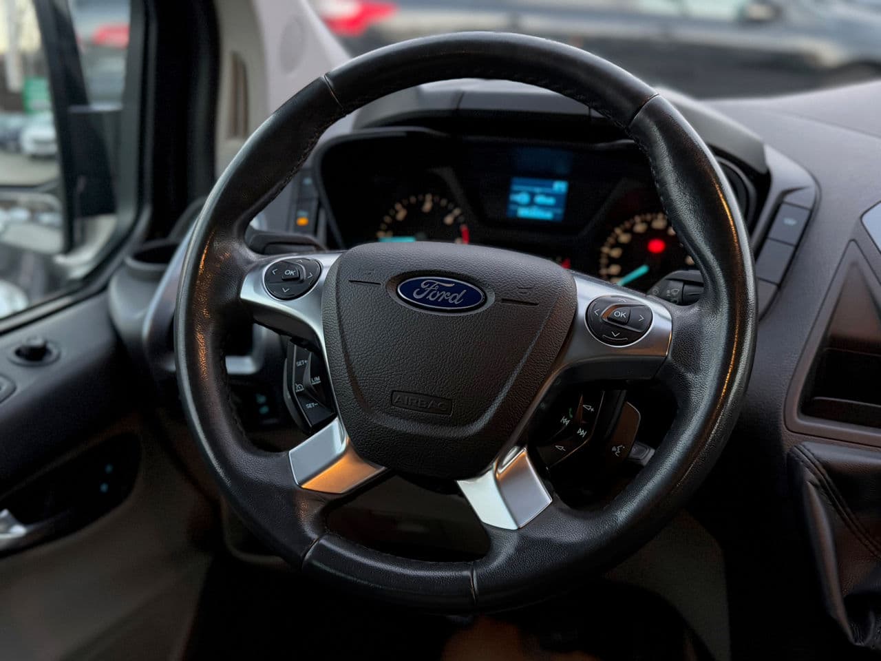 2014 Ford Transit — Miniatură 9