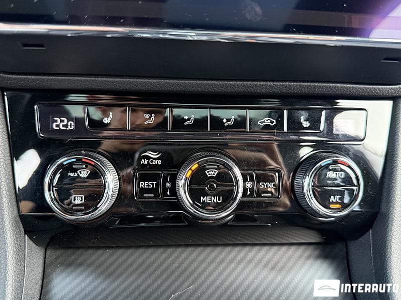 2020 Skoda Superb — Miniatură 11