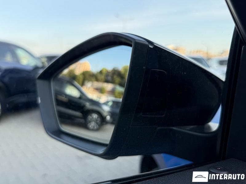 2020 Skoda Superb — Miniatură 18