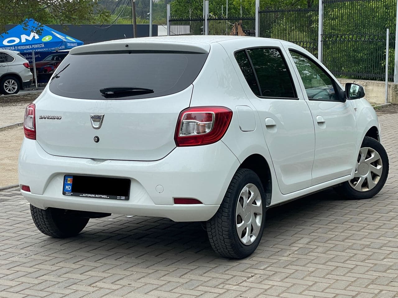 2013 Dacia Sandero — Miniatură 4