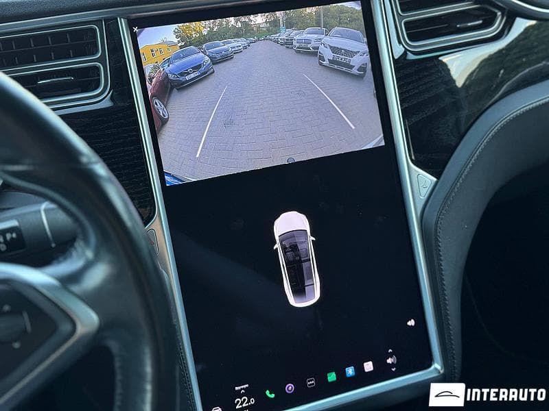 2017 Tesla Model X — Miniatură 13