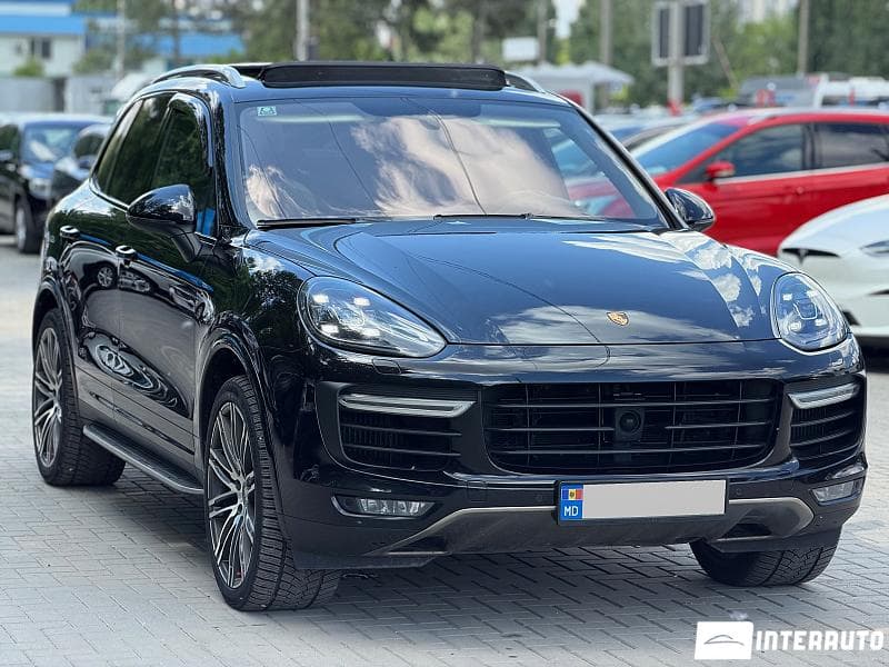 2015 Porsche Cayenne Turbo — Miniatură 3