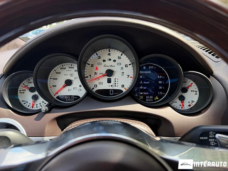 2015 Porsche Cayenne Turbo — Miniatură 14