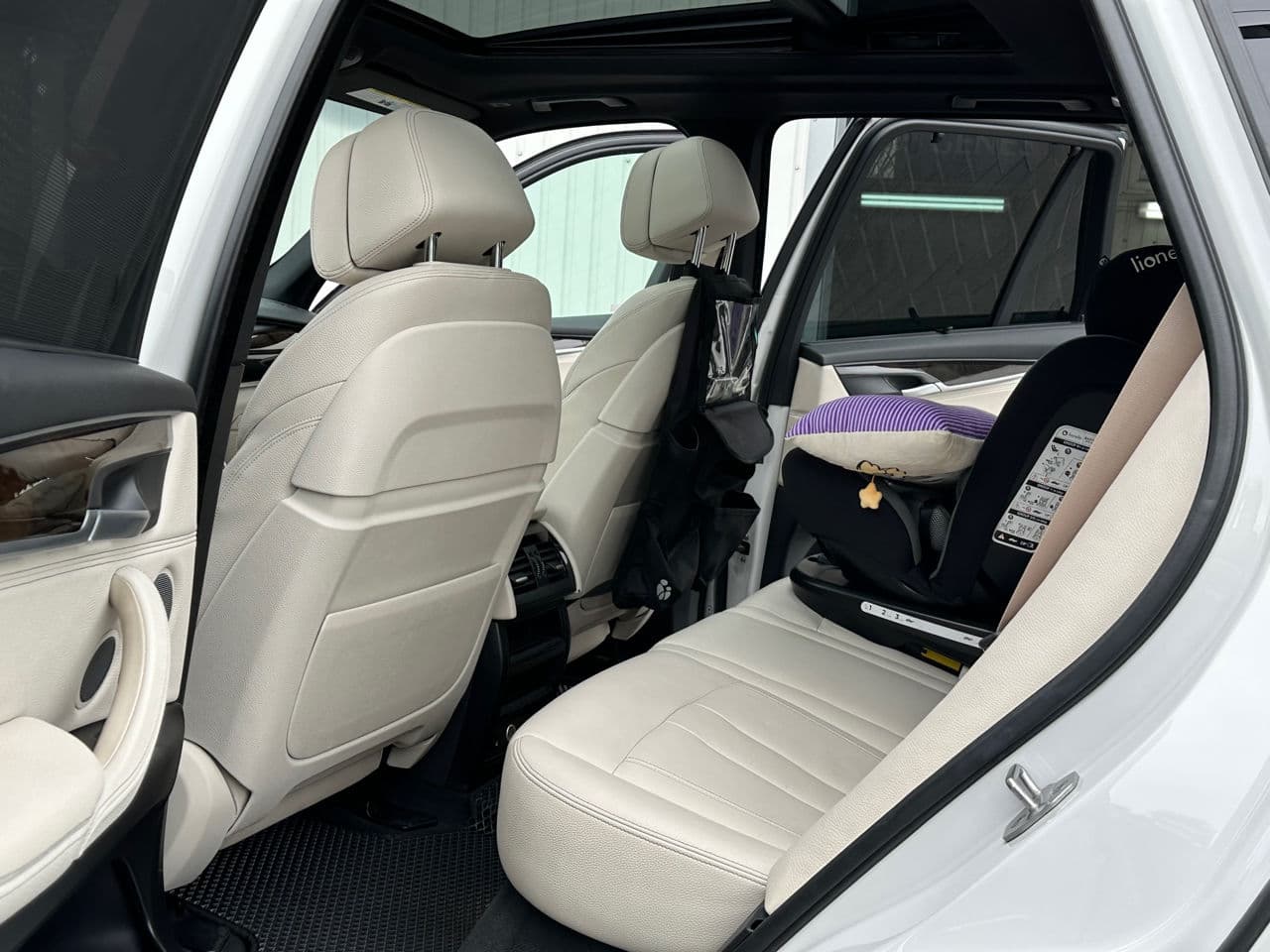 2017 BMW X5 4.0e — Miniatură 19