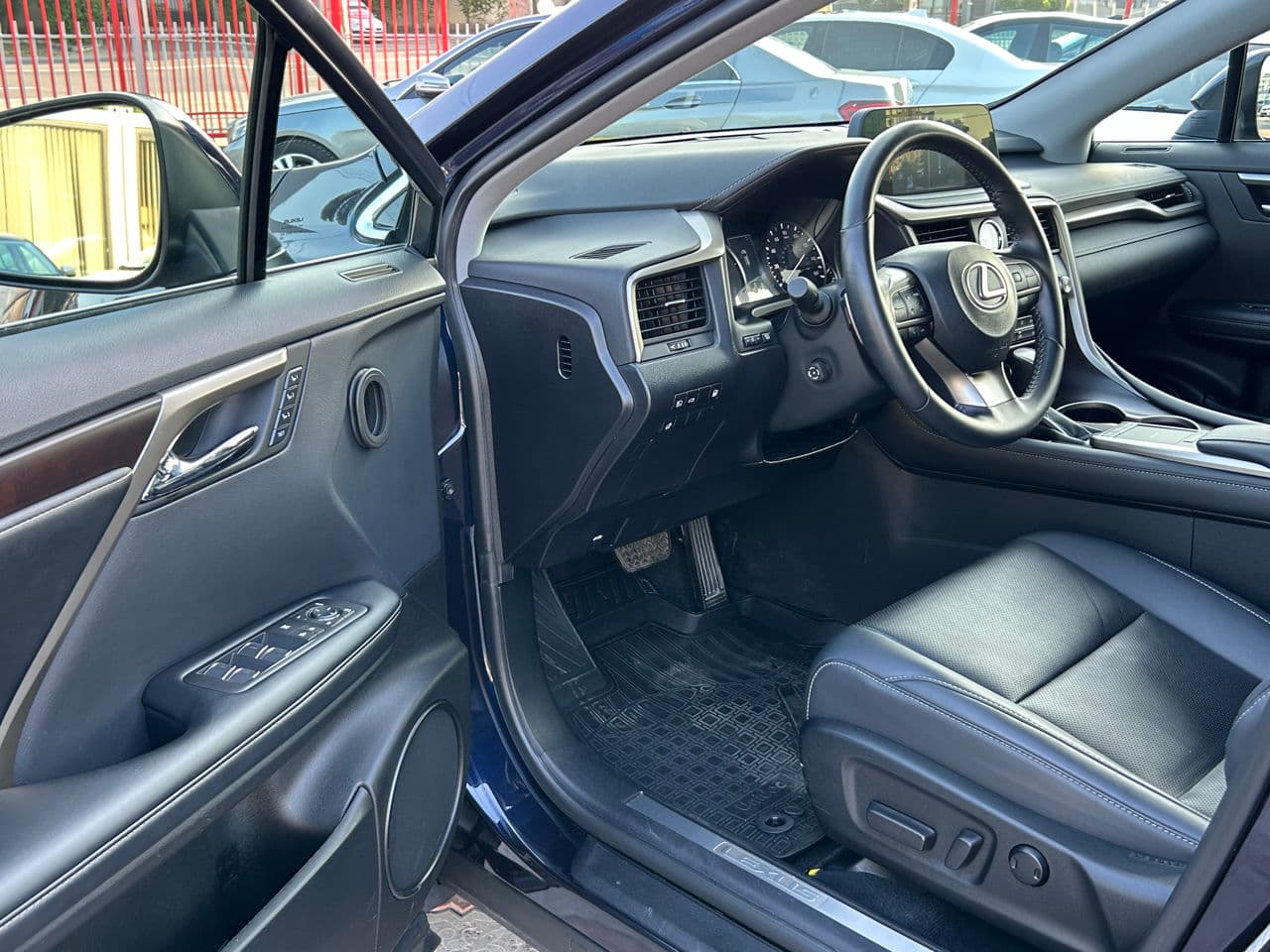 Lexus RX 450h 2021 — Миниатюра 7