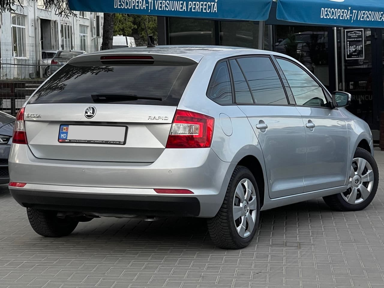 2016 Skoda Rapid — Miniatură 2