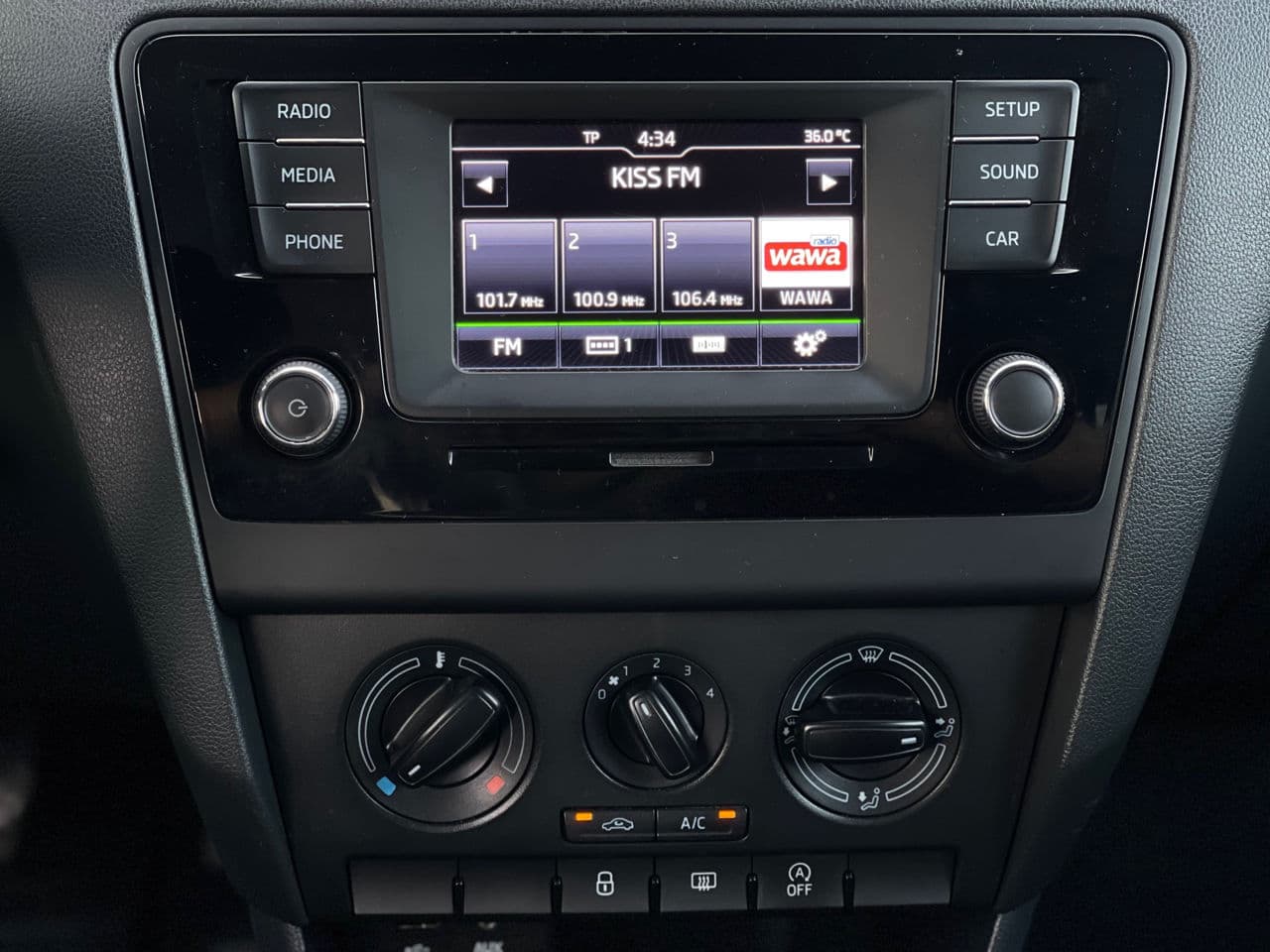 2016 Skoda Rapid — Miniatură 11