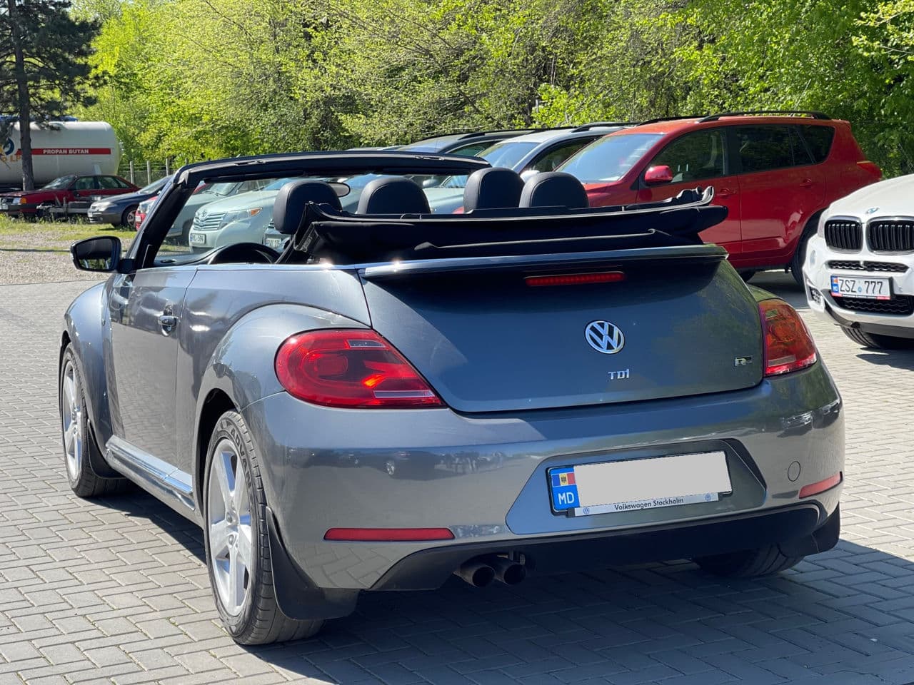 2013 Volkswagen Beetle — Miniatură 5