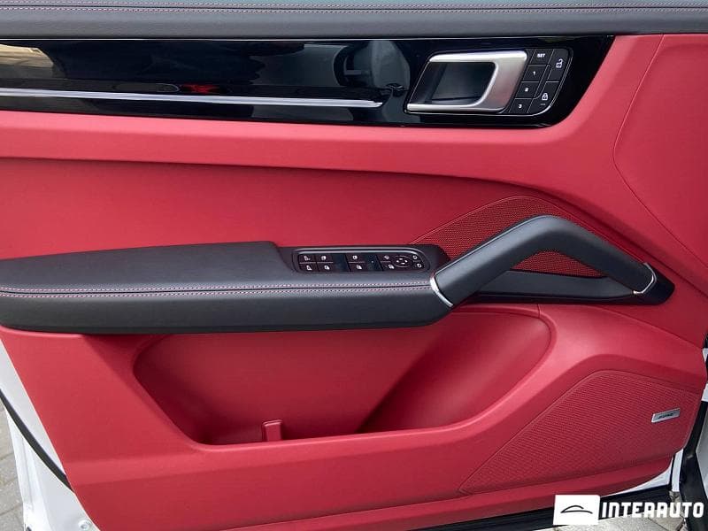 2023 Porsche Cayenne — Miniatură 5