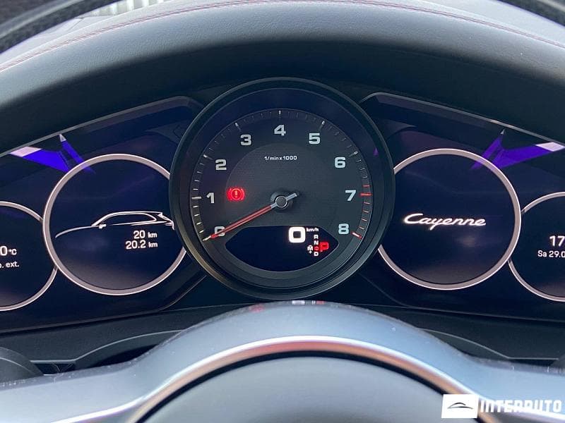 2023 Porsche Cayenne — Miniatură 9