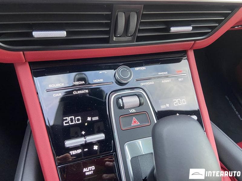 2023 Porsche Cayenne — Miniatură 14