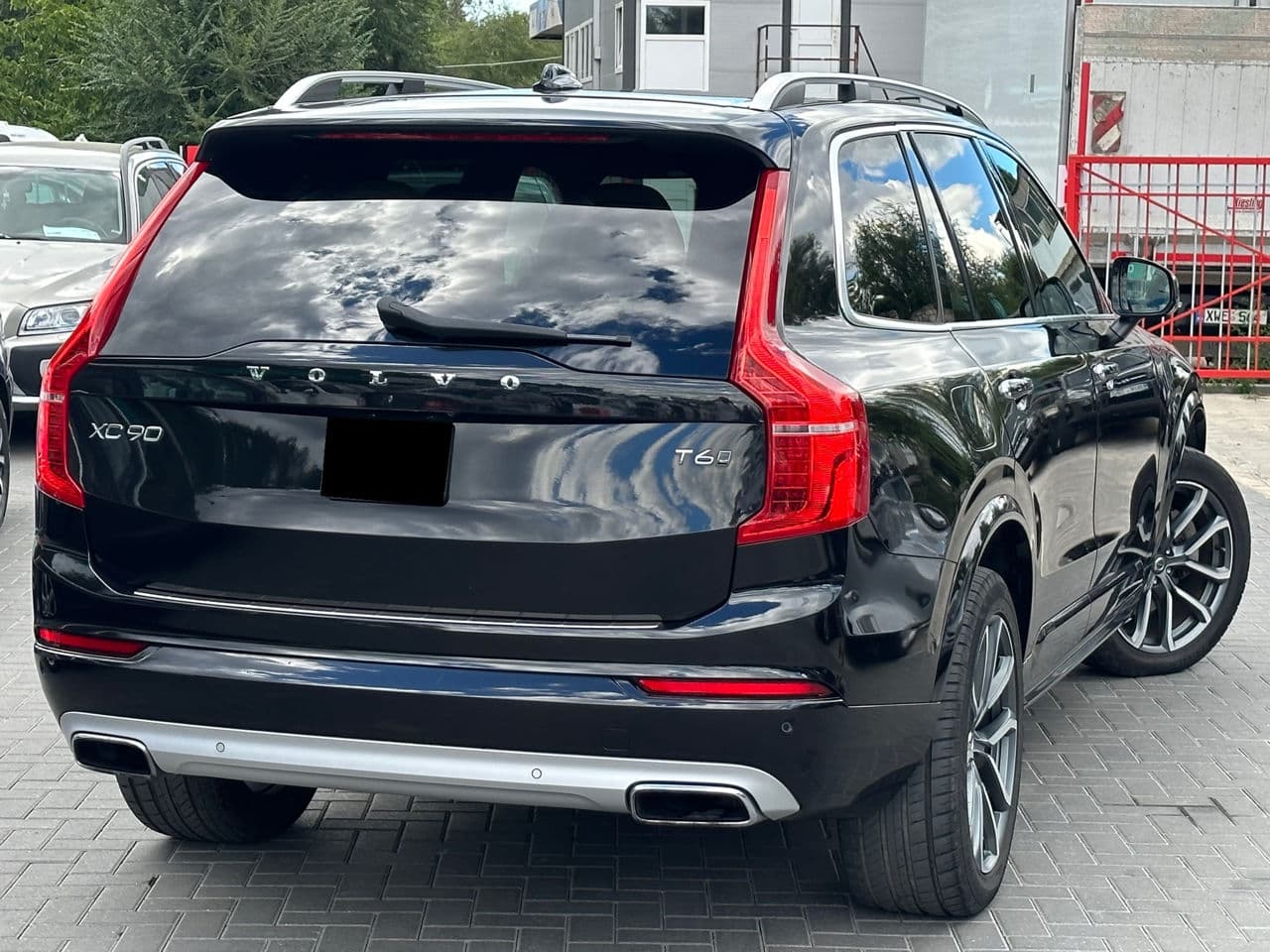 2016 Volvo XC 90 — Miniatură 3