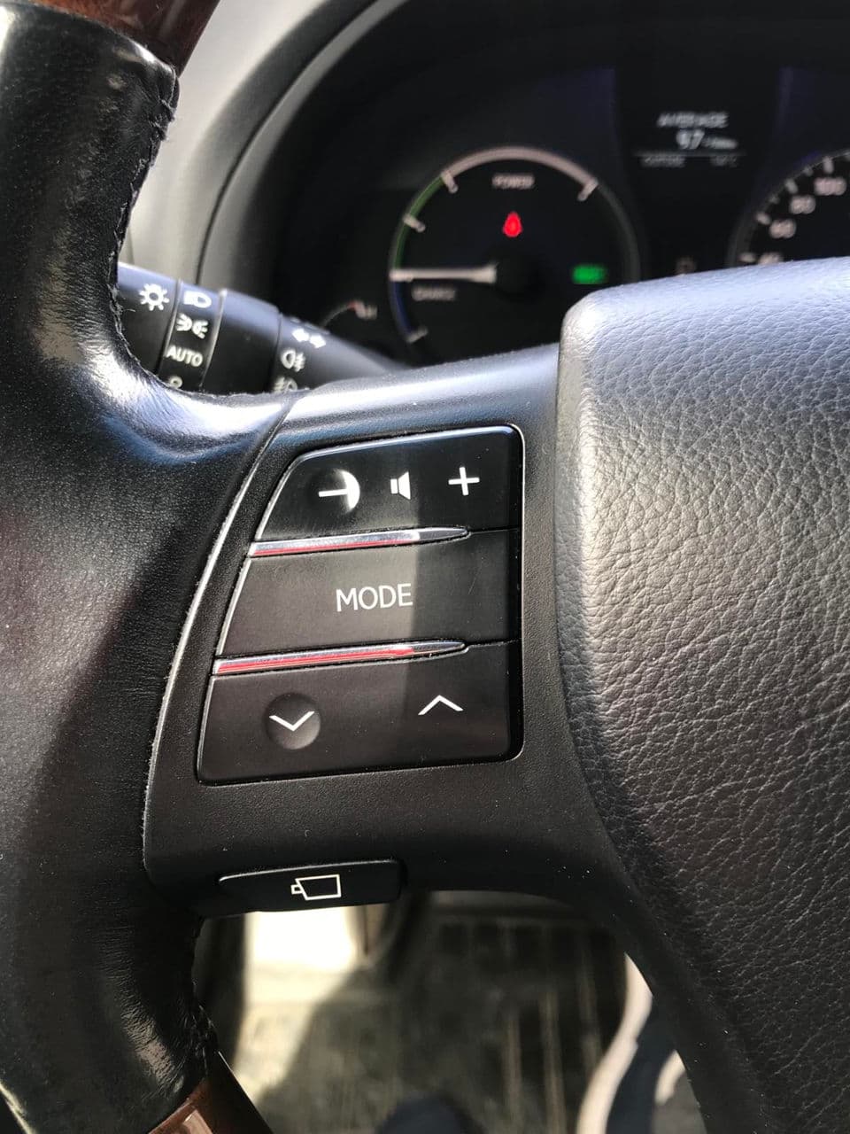 2009 Lexus RX 450h — Miniatură 11