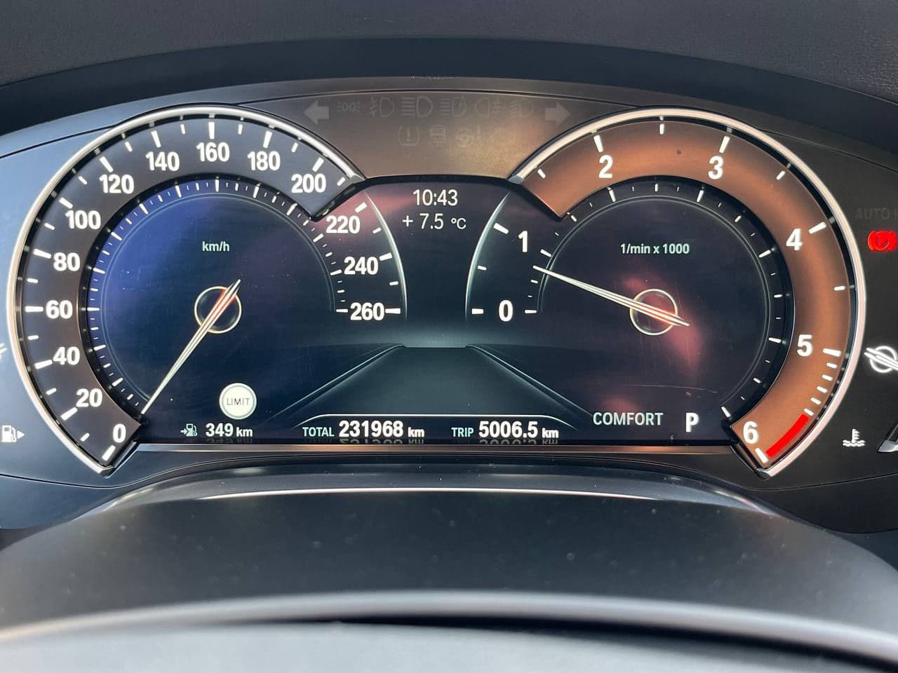 BMW 730 2018 — Миниатюра 8