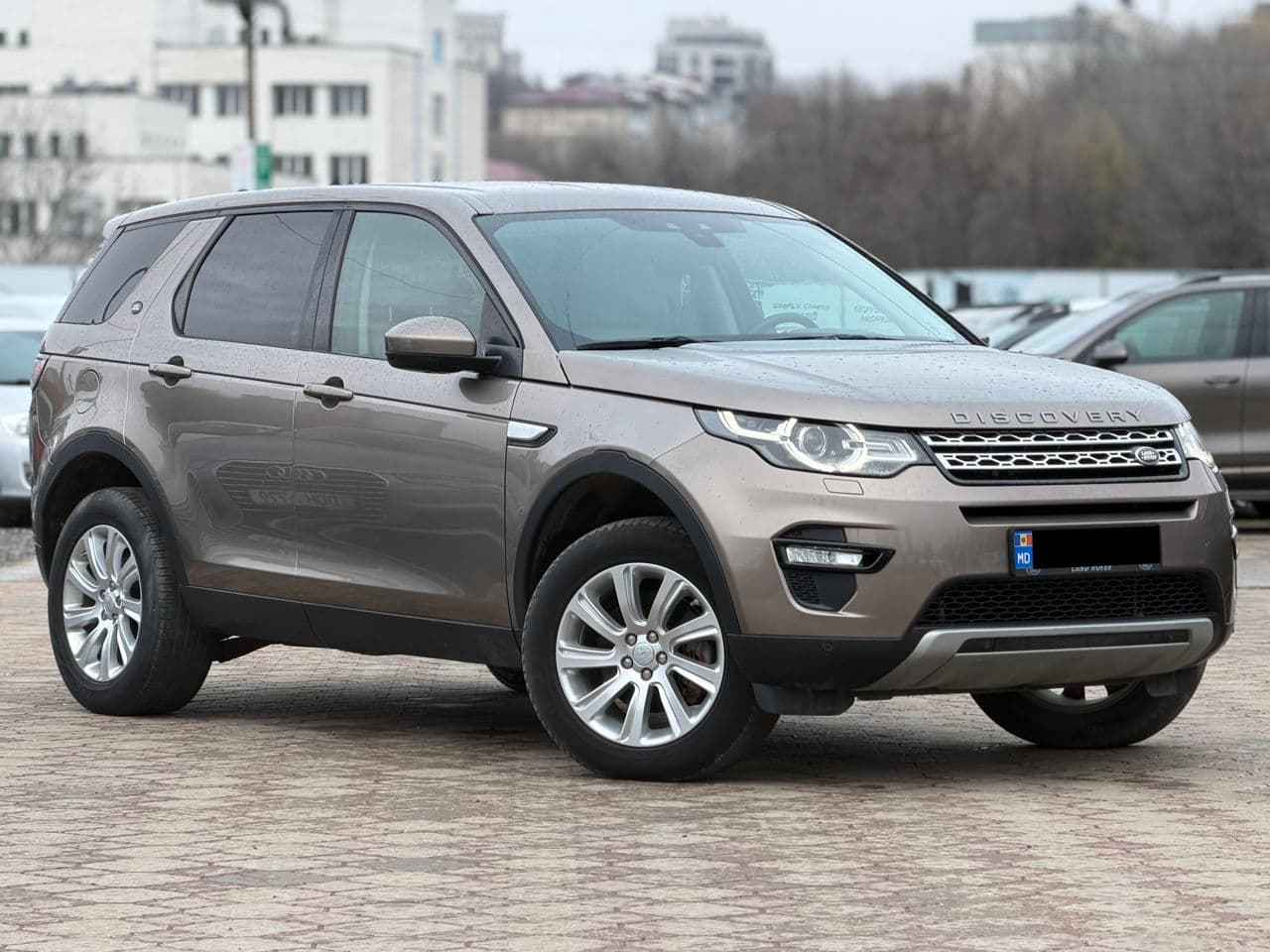 2016 Land Rover Discovery Sport — Miniatură 4