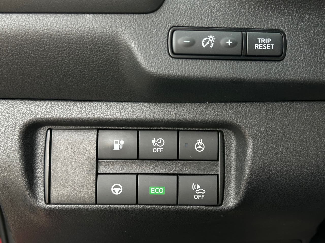2018 Nissan Leaf — Miniatură 10