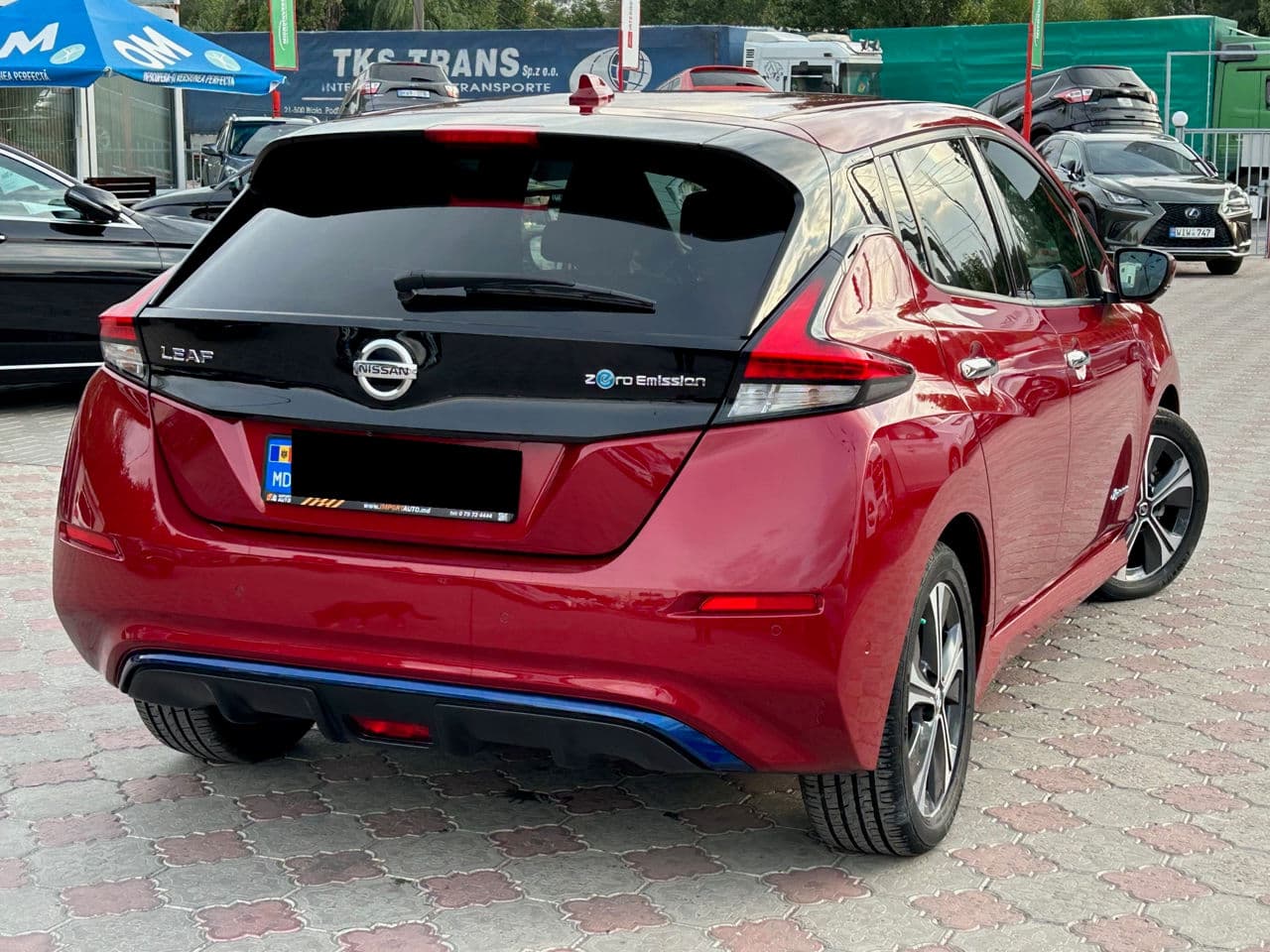 2018 Nissan Leaf — Miniatură 3