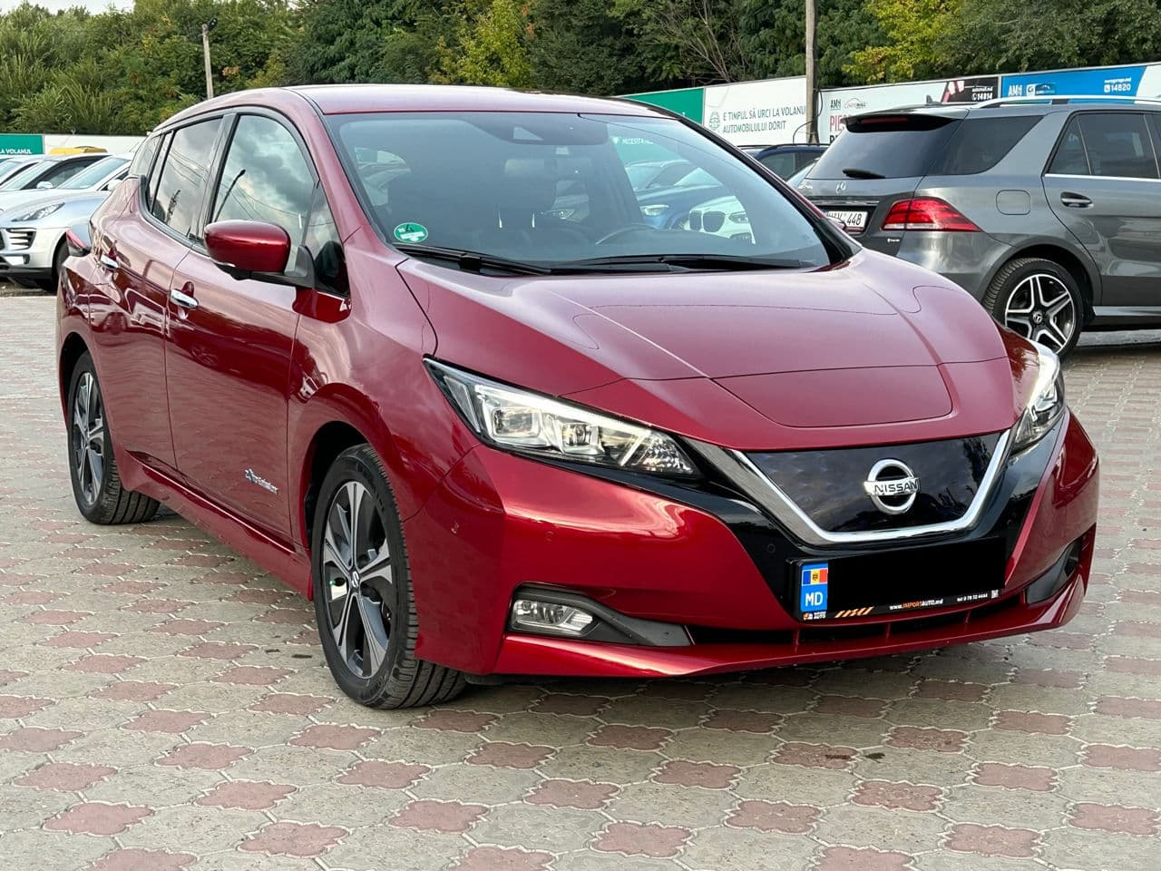 2018 Nissan Leaf — Miniatură 4